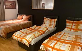 Premier Apartment 6P Mm